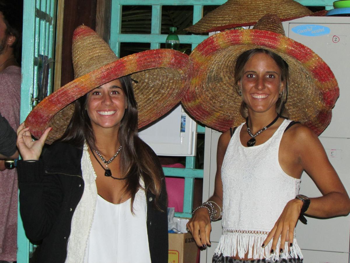 Coconut Hostel Bocas Town エクステリア 写真