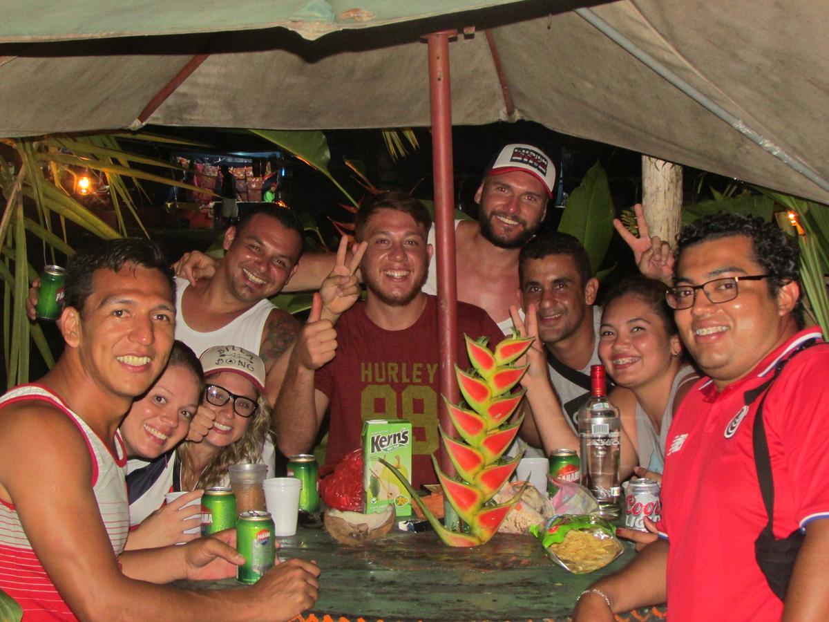 Coconut Hostel Bocas Town エクステリア 写真