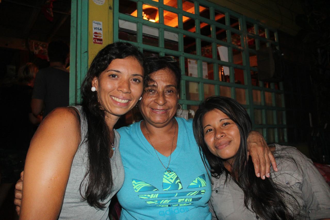 Coconut Hostel Bocas Town エクステリア 写真