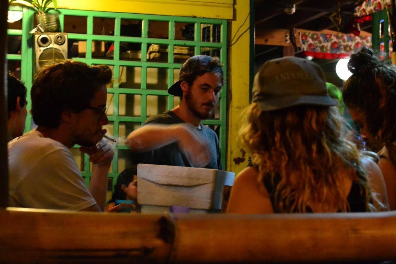 Coconut Hostel Bocas Town エクステリア 写真
