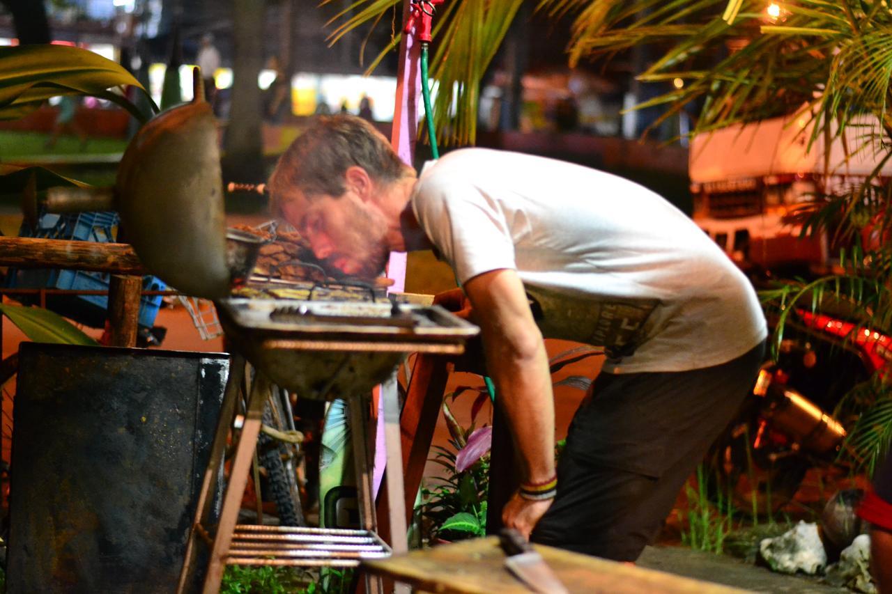 Coconut Hostel Bocas Town エクステリア 写真