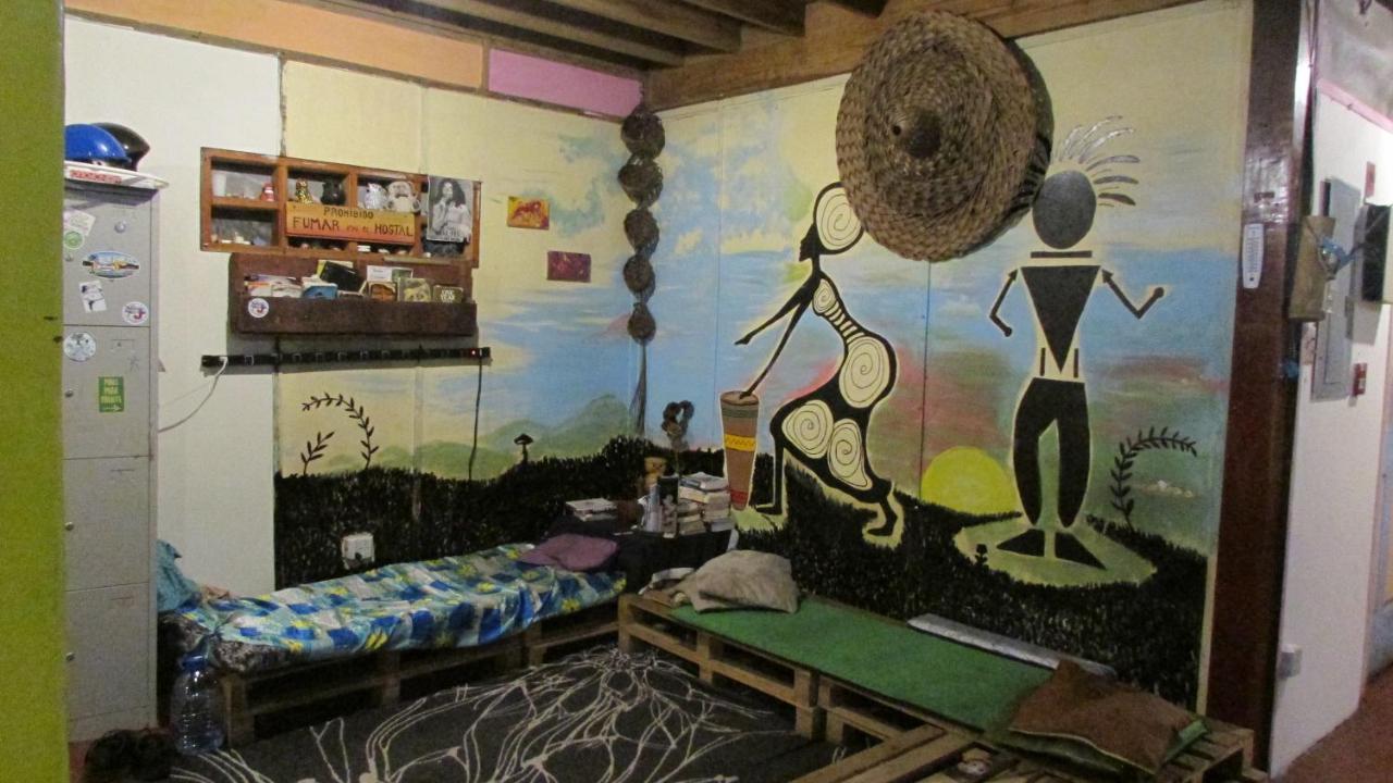 Coconut Hostel Bocas Town エクステリア 写真